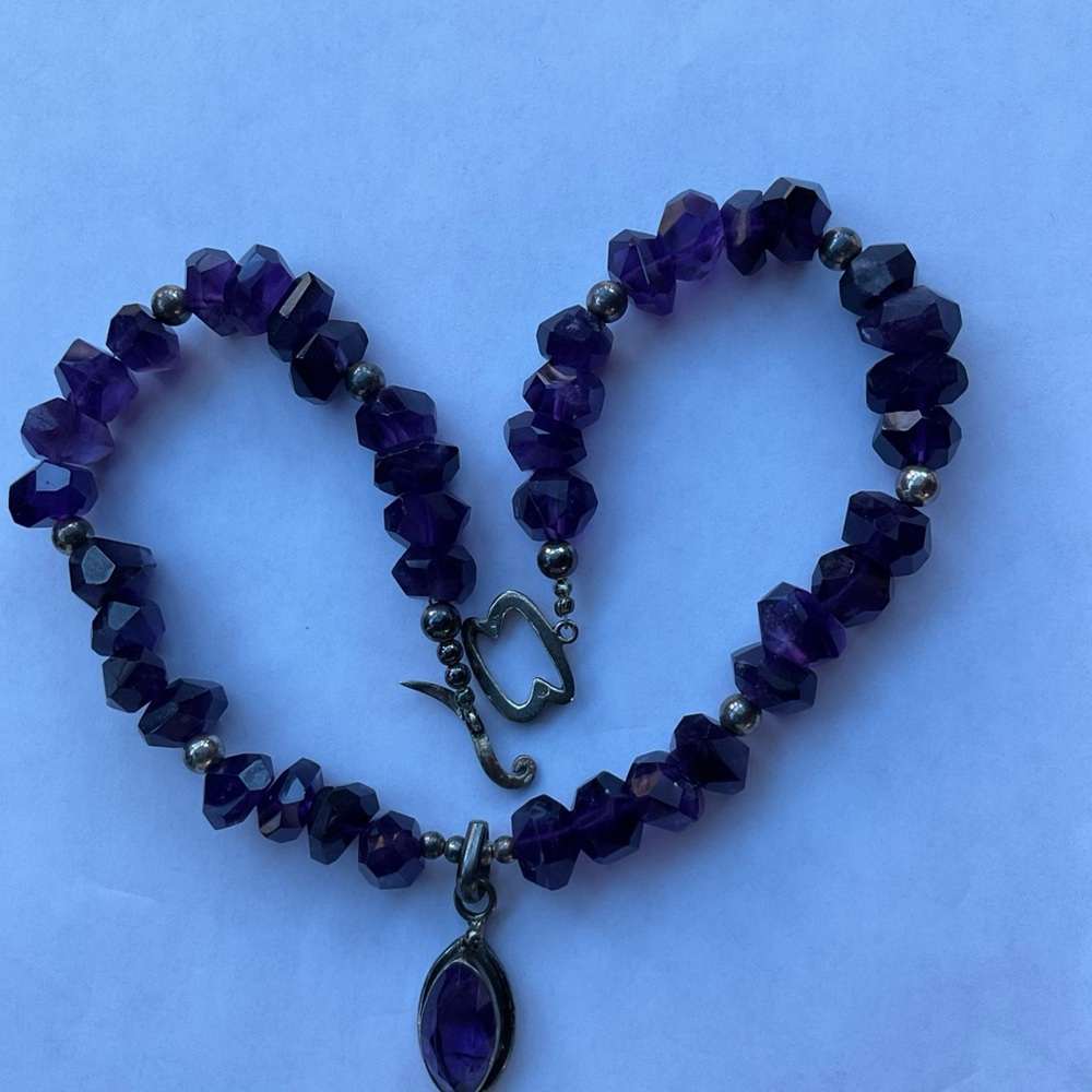 Amethyst pendant necklace 17 inches